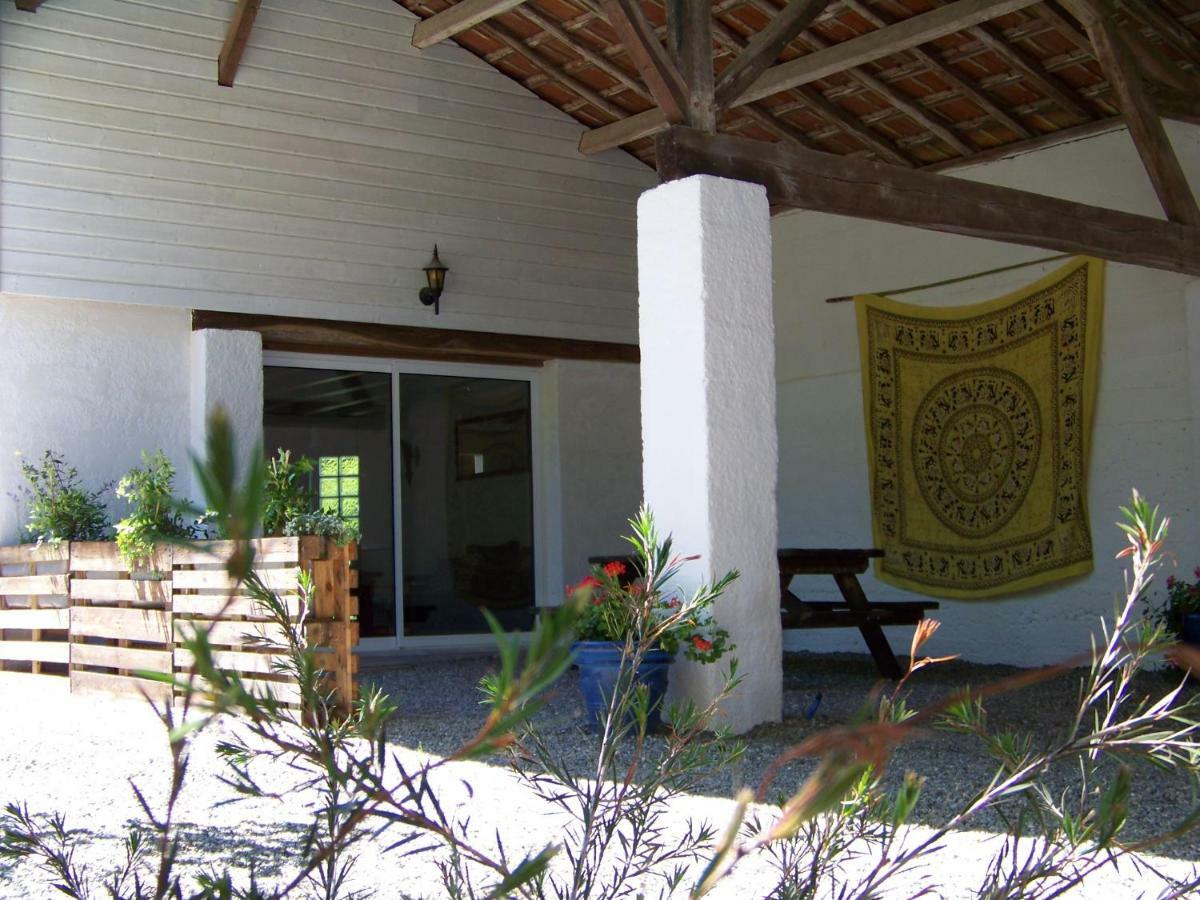 Gite, Jacuzzi & Vin Au Grenier De Holiday home