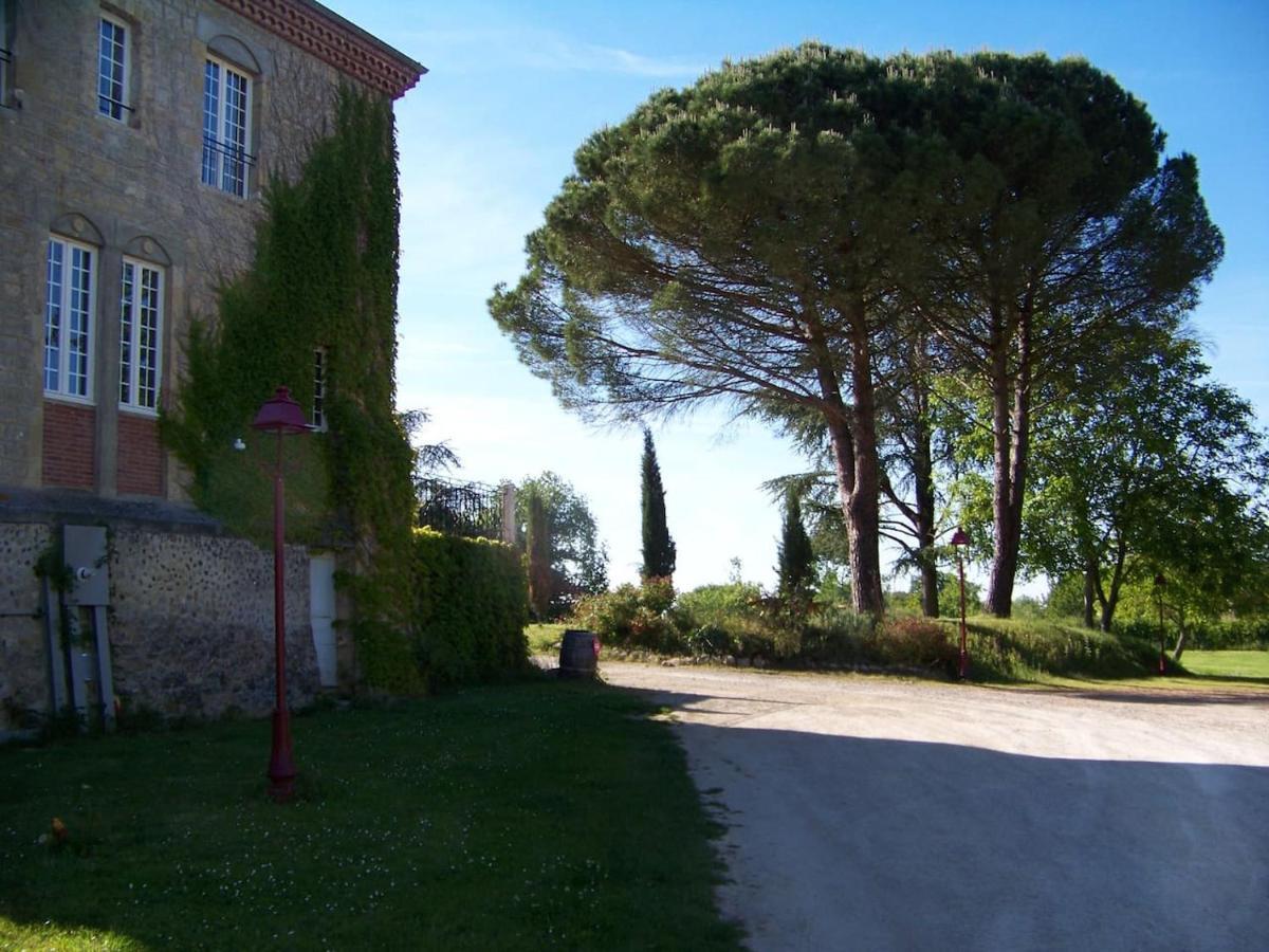 Holiday home Gite, Jacuzzi & Vin Au Grenier De Madiran